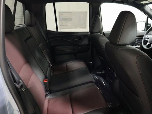 New 2026 Honda Ridgeline Black Edition image 19