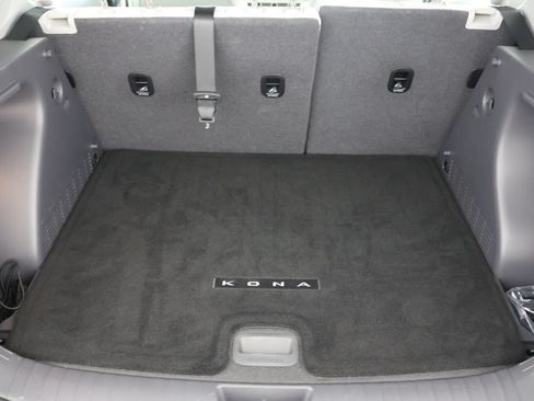 Used 2024 Hyundai Kona SE AWD/4WD image 19