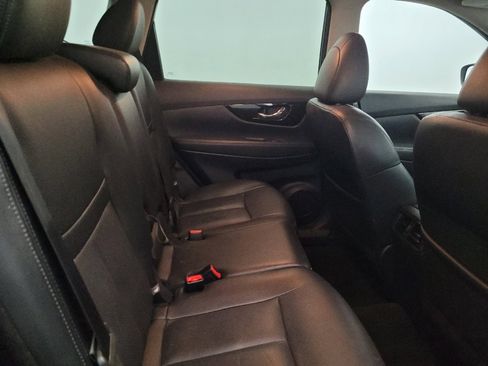 Used 2020 Nissan Rogue SL w/ Premium Package AWD/4WD image 19