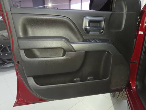 Used 2018 Chevrolet Silverado 1500 LT w/ All Star Edition AWD/4WD image 17