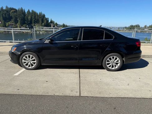 Used 2013 Volkswagen Jetta SE FWD image 13