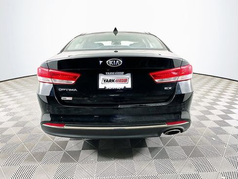 Used 2016 Kia Optima EX w/ Premium Package image 10