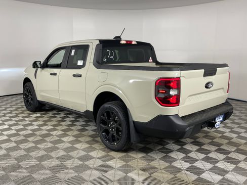 New 2025 Ford Maverick XLT w/ Black Appearance Package image 5