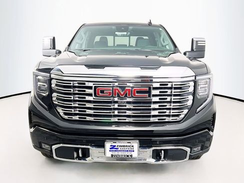 Used 2024 GMC Sierra 1500 Denali w/ Denali Reserve Package image 2