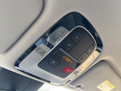 Used 2023 Hyundai Santa Fe SEL image 33