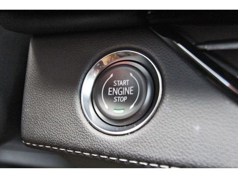 Used 2026 Buick Enclave Sport Touring w/ Power Package FWD image 18