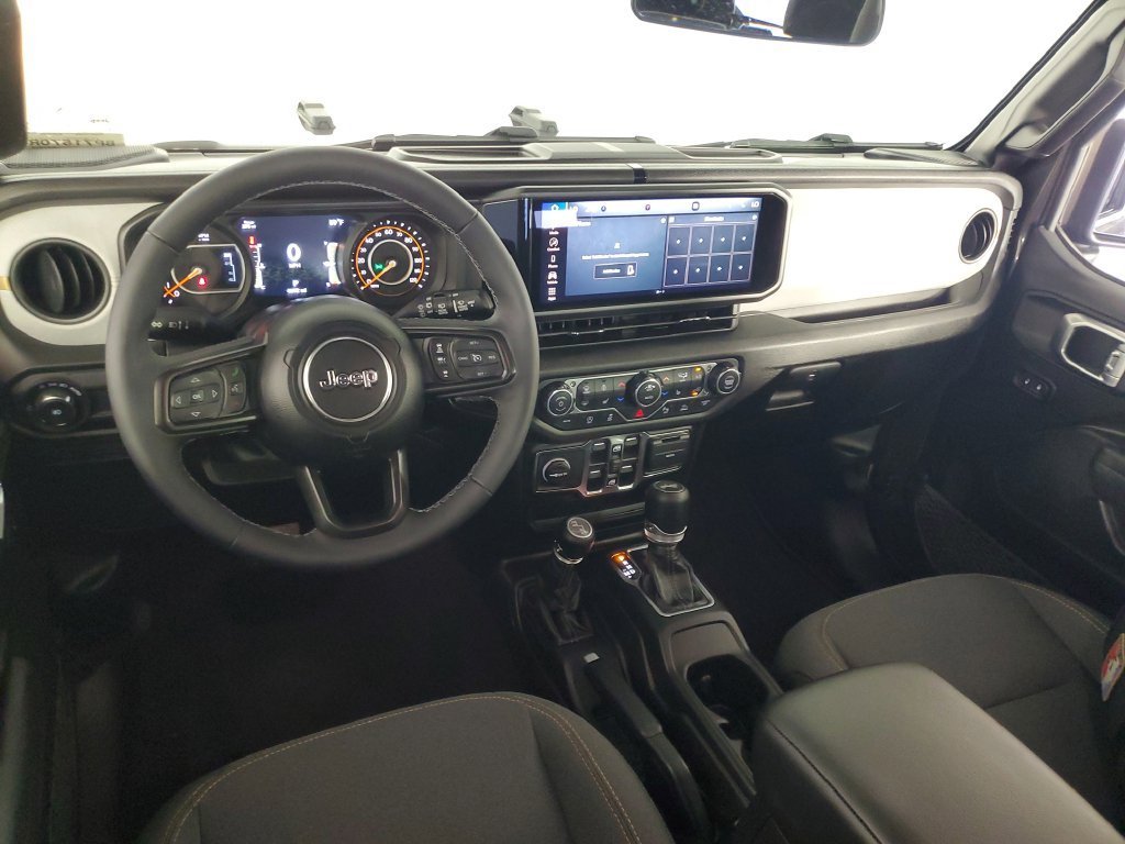 Used 2026 Jeep Wrangler Unlimited Sport AWD/4WD image 15