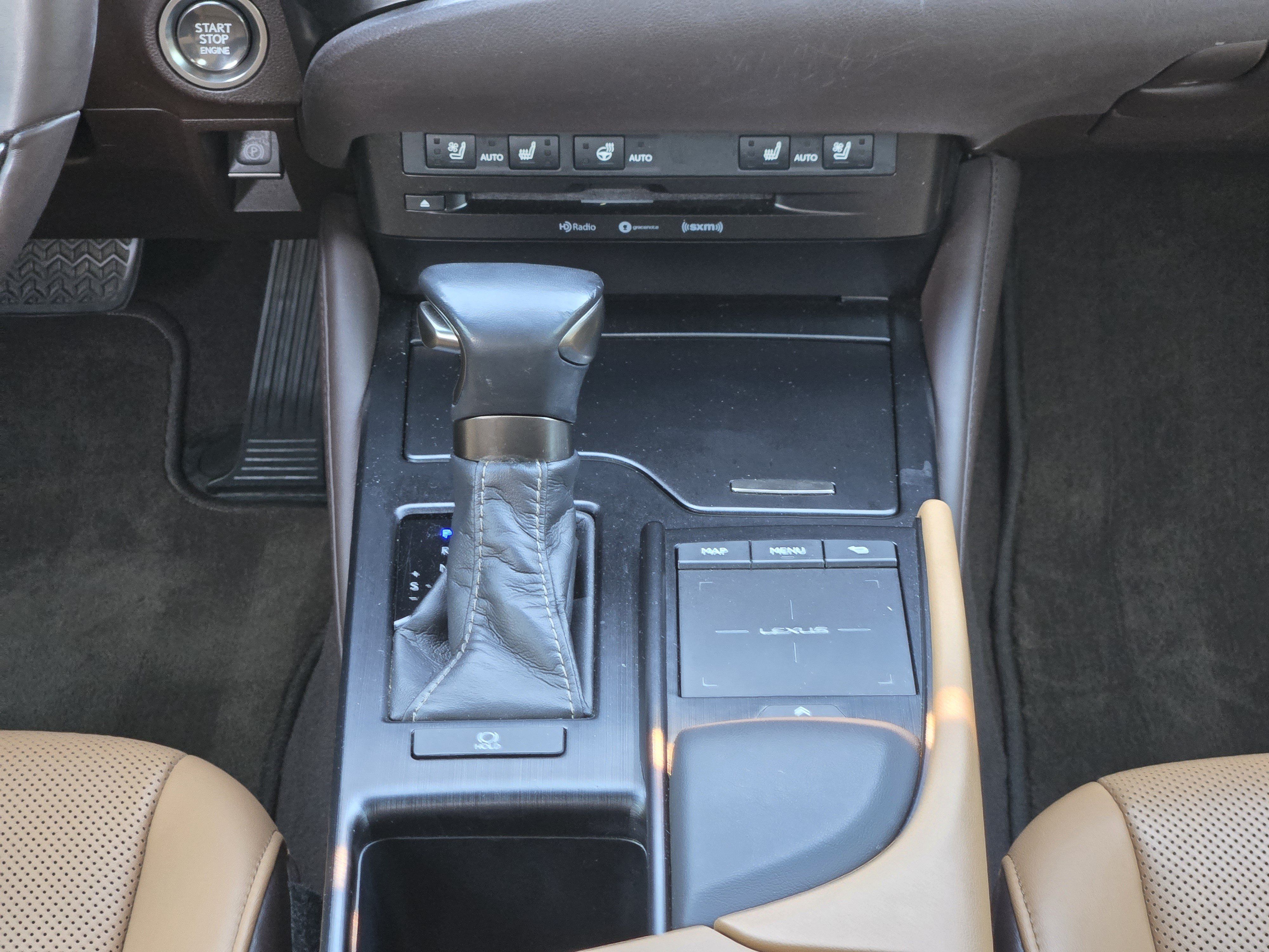 Used 2020 Lexus ES 350 w/ Premium Package FWD image 14