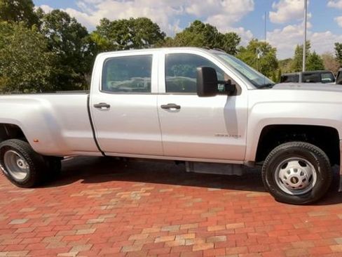 Used 2015 Chevrolet Silverado 3500 W/T RWD image 3