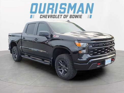 New 2026 Chevrolet Silverado 1500 Custom Trail Boss AWD/4WD image 1
