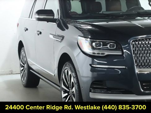 Used 2024 Lincoln Navigator Reserve AWD/4WD image 9