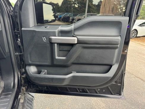 Used 2020 Ford F150 XLT w/ Equipment Group 302A Luxury AWD/4WD image 10