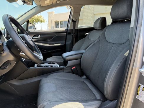 Used 2019 Hyundai Santa Fe SEL FWD image 25
