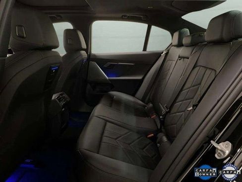 Used 2025 BMW 530i xDrive image 60