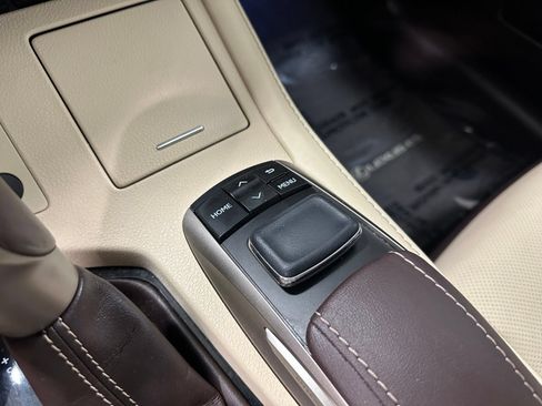 Used 2017 Lexus ES 350 FWD image 36