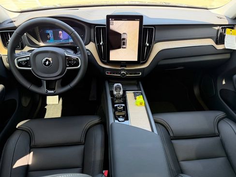 New 2026 Volvo XC60 T8 Ultra w/ Climate Package AWD/4WD image 10