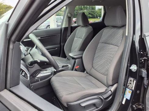 Used 2022 Kia Seltos LX image 3