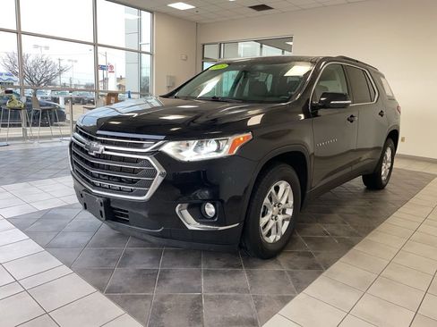 Used 2020 Chevrolet Traverse LT w/ LPO, Floor Liner Package image 2