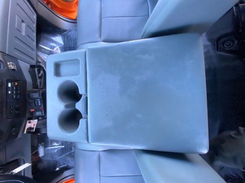 Used 2013 Ford F550 Full Dump and Plows w/ Payload Upgrade Pkg image 23