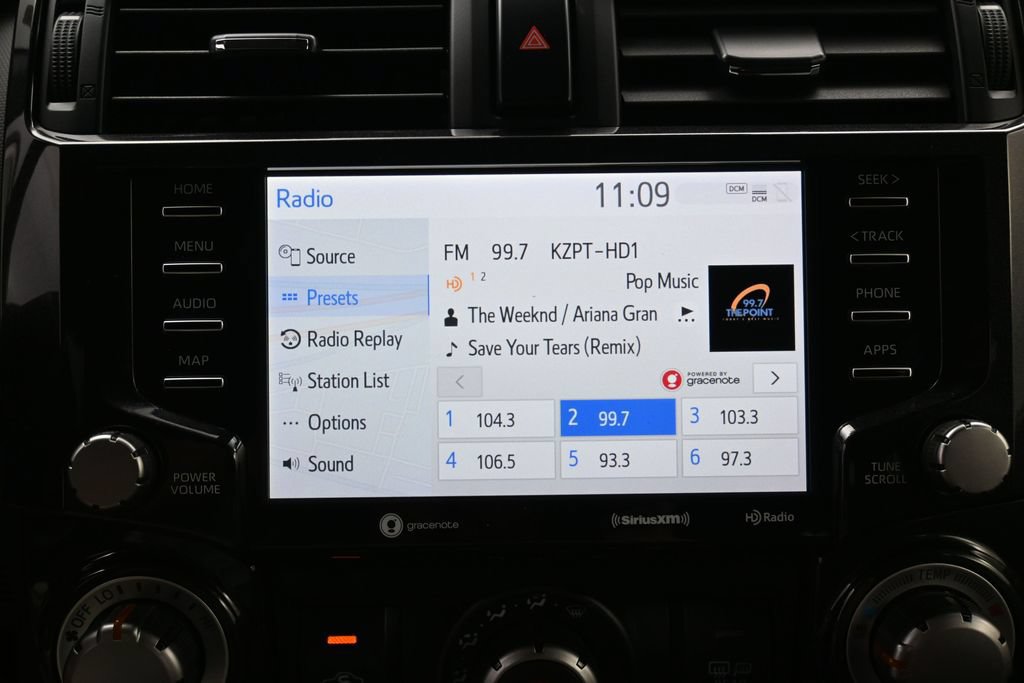 Used 2021 Toyota 4Runner Venture w/ Moonroof Package AWD/4WD image 20