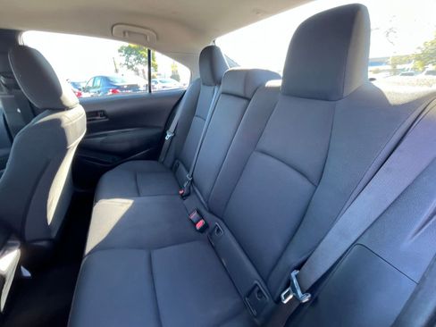 Used 2023 Toyota Corolla LE image 27