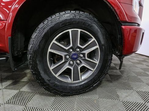 Used 2017 Ford F150 XLT w/ Equipment Group 302A Luxury image 14