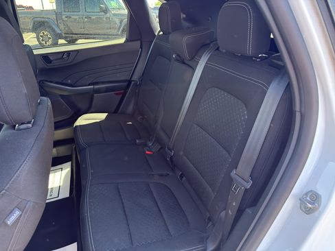Used 2025 Ford Escape Active AWD/4WD image 10