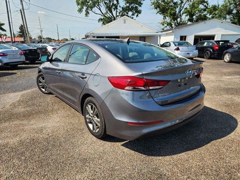 Used 2018 Hyundai Elantra SEL FWD image 7