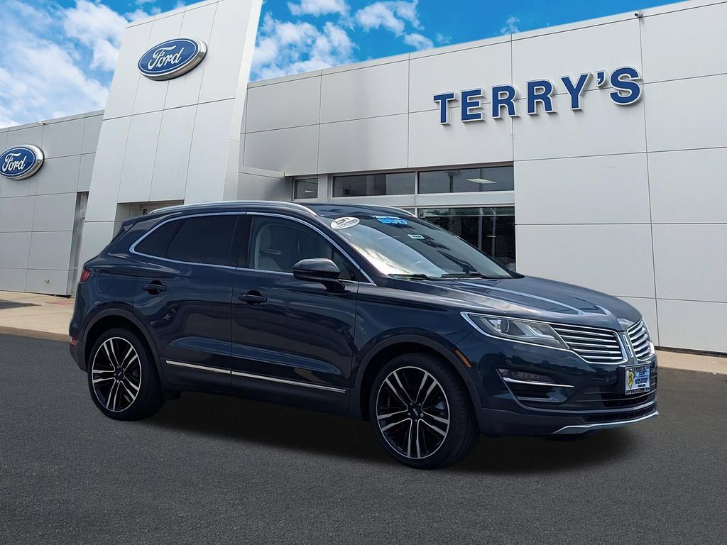 Used 2017 Lincoln MKC Reserve AWD/4WD image 1