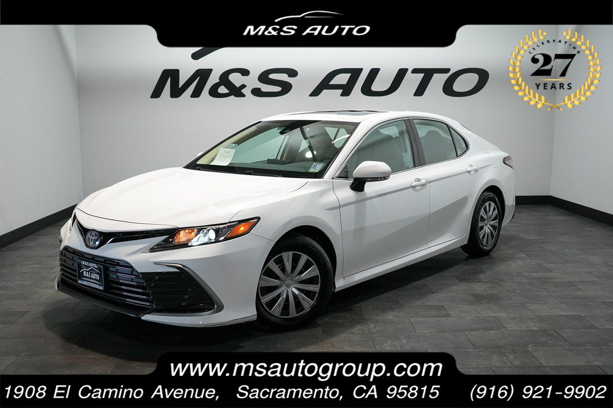 Used 2022 Toyota Camry LE w/ Audio Upgrade Package FWD image 1
