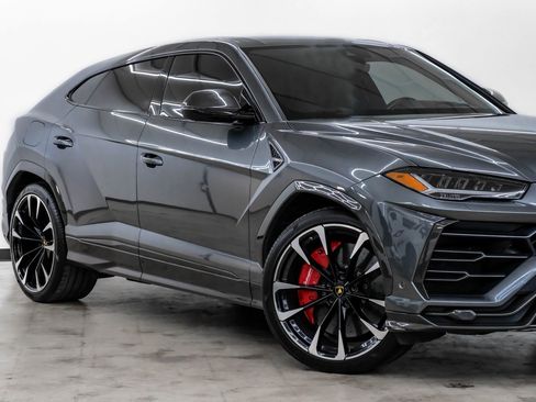 Used 2020 Lamborghini Urus image 7