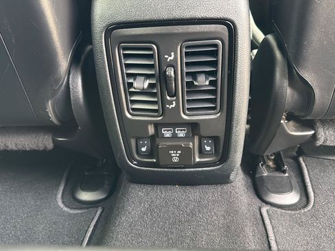 Used 2024 Dodge Durango GT AWD/4WD image 30