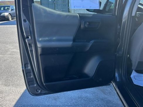 Used 2021 Toyota Tacoma SR image 35