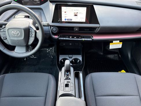 New 2026 Toyota Prius Plug-In Hybrid FWD image 12