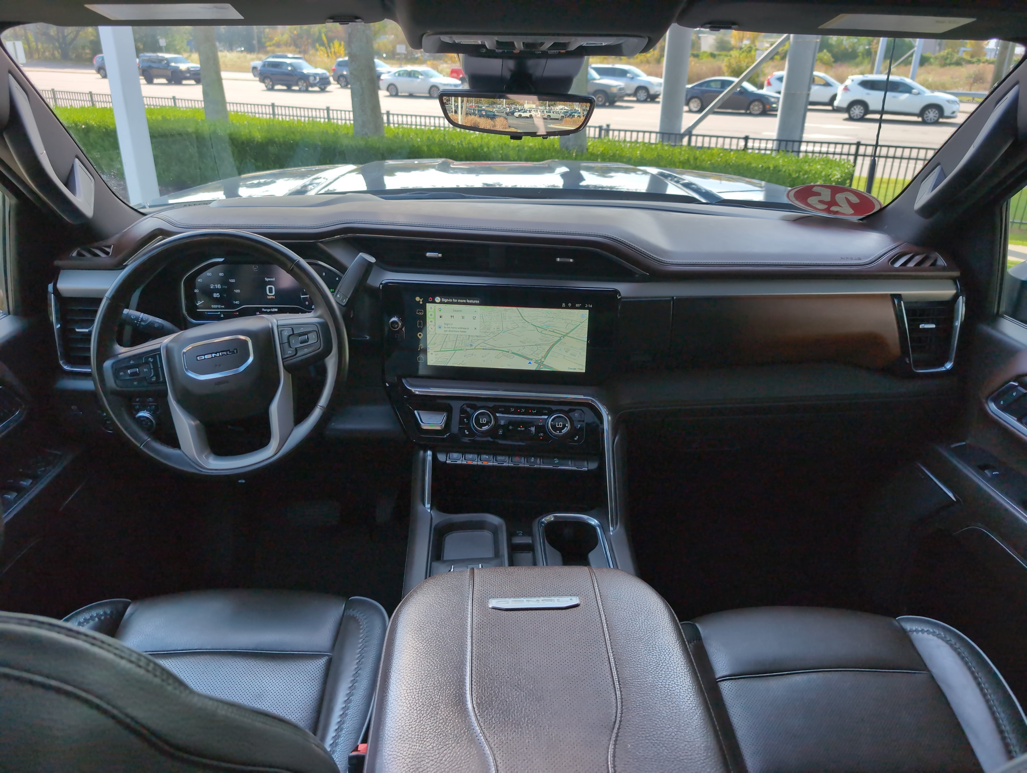 Used 2025 GMC Sierra 3500 Denali w/ Denali Reserve Package AWD/4WD image 28