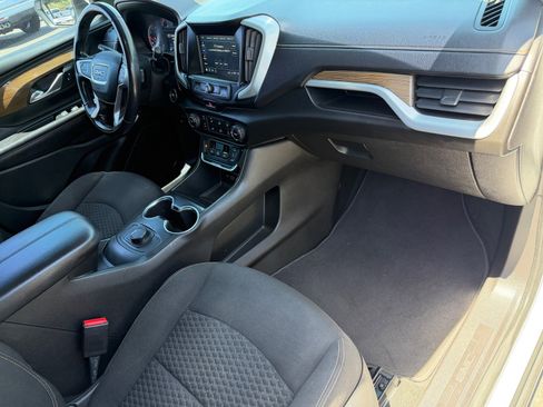 Used 2018 GMC Terrain SLE FWD image 11