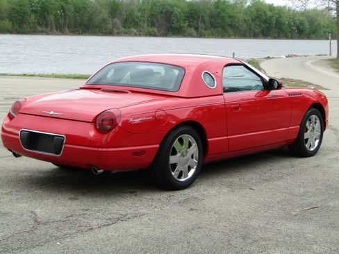 Used 2002 Ford Thunderbird RWD image 4