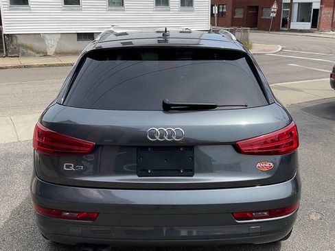 Used 2018 Audi Q3 2.0T Premium w/ Convenience Package FWD image 4