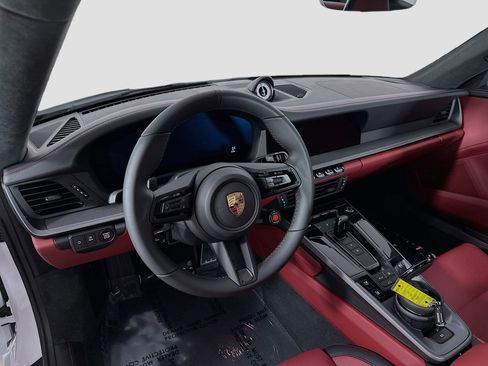 New 2026 Porsche 911 Carrera 4S image 5