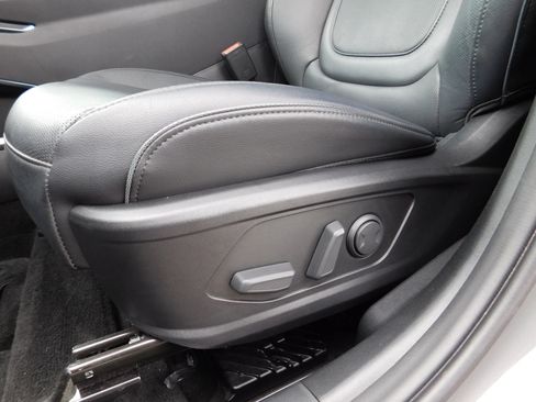Used 2024 Hyundai Tucson Limited AWD/4WD image 17