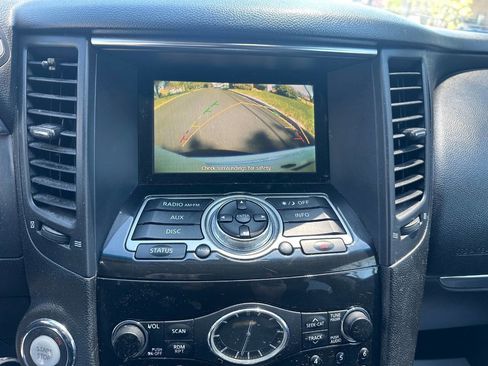 Used 2010 INFINITI FX35 AWD w/ Premium Pkg image 14