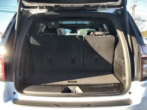 Used 2024 Chevrolet Tahoe RST w/ Luxury Package image 27