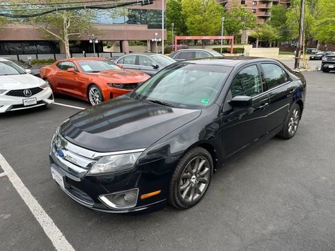 Used 2011 Ford Fusion SE w/ 202A Rapid Spec Order Code image 2