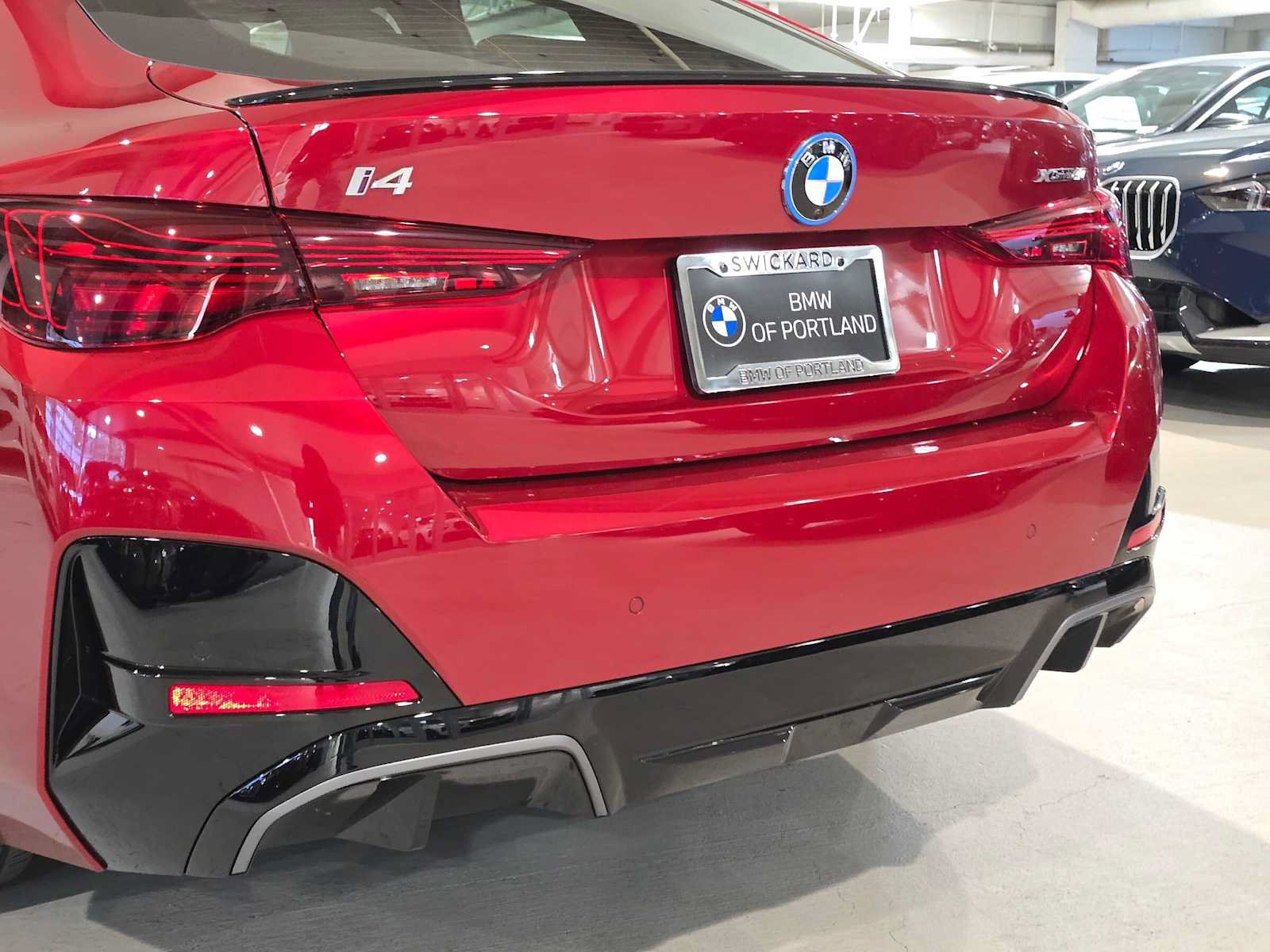Used 2025 BMW i4 xDrive40i w/ M Sport Package AWD/4WD image 13