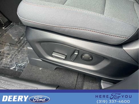 New 2026 Ford Explorer Active image 24