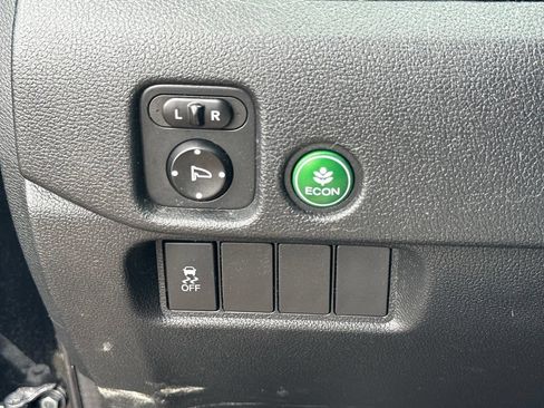 Used 2017 Honda Pilot EX-L image 19