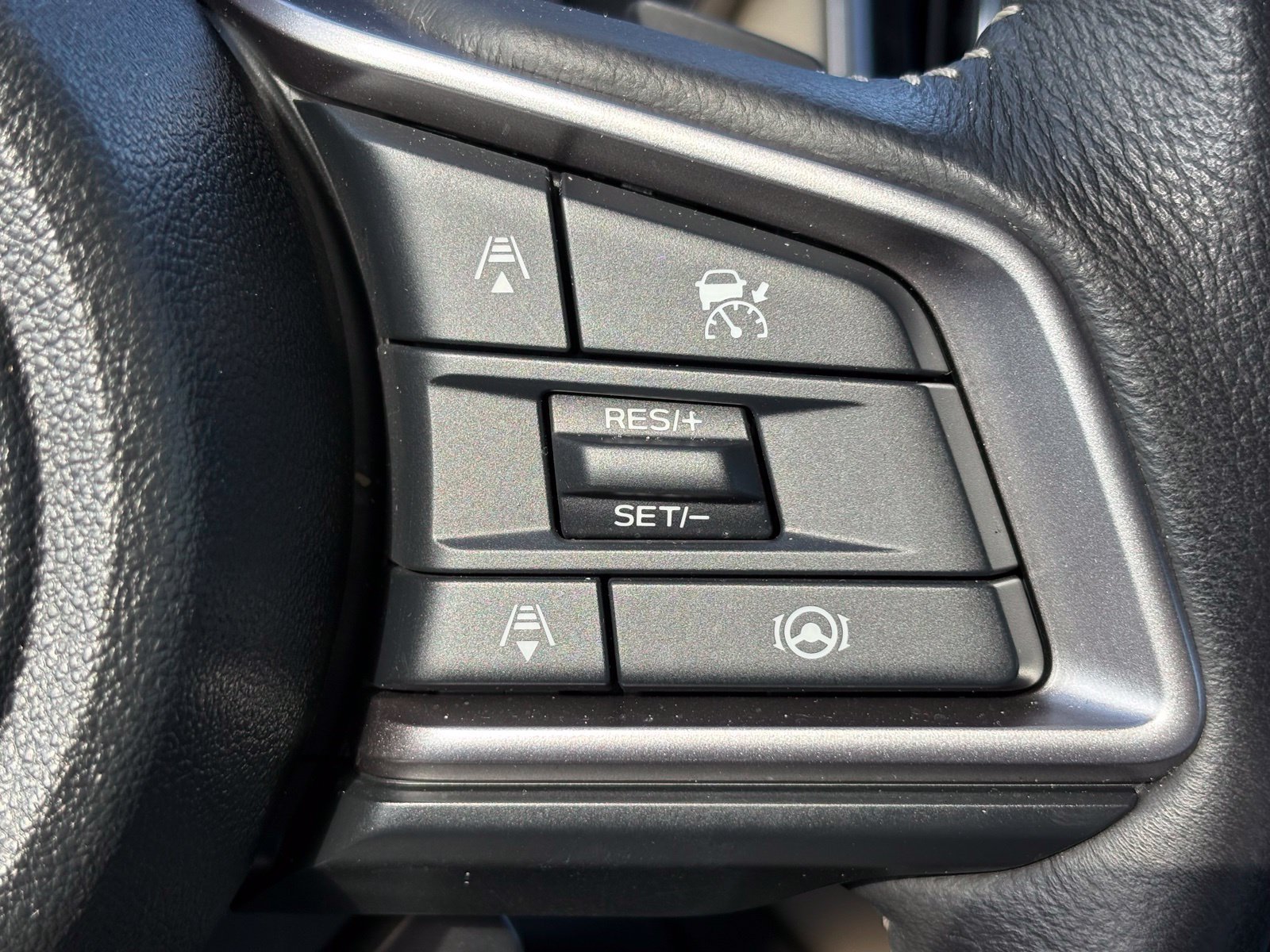 Certified 2024 Subaru Outback Limited AWD/4WD image 13