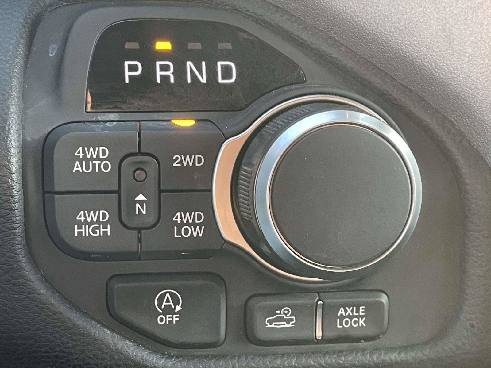 Used 2025 RAM 1500 Big Horn AWD/4WD image 7