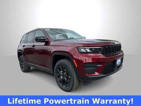 New 2025 Jeep Grand Cherokee Altitude AWD/4WD image 2