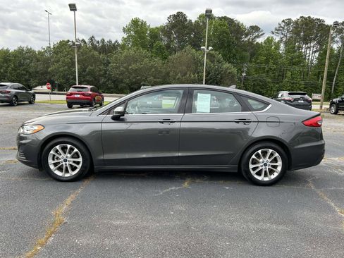 Used 2020 Ford Fusion SE FWD image 5